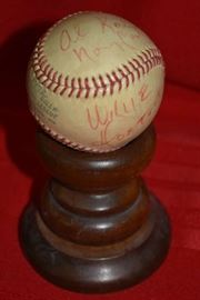 AUTOGRAPHED BASEBALL