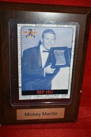 MICKEY MANTLE CARD