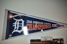 TIGERS PENNANT