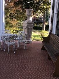 Vintage metal table and 6 Arm chairs