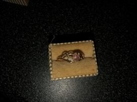 10KT GOLD RING