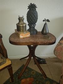 Wicker side table 