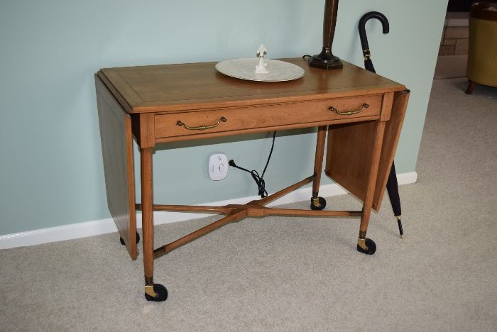 Drop Leaf Side Table