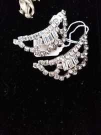 VIntage rhinestone shoe clips