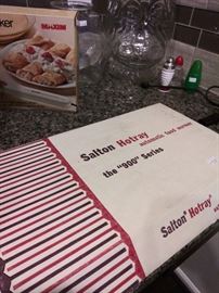 New in box Salton hotplate - great for holiday entertaining
