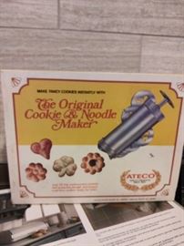 New in box cookie press- great for holiday entertaining