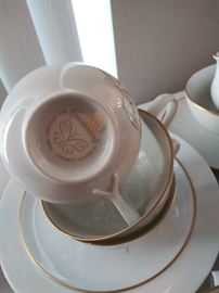 Vintage Easterling china set