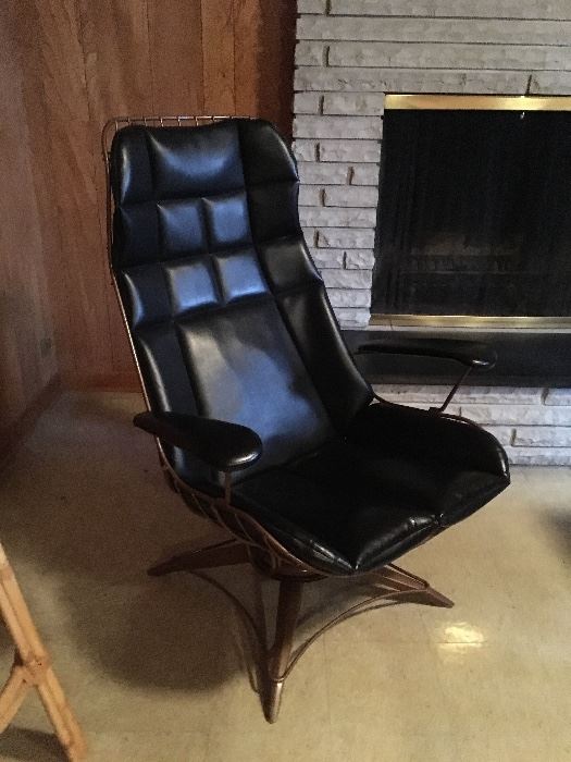 awesome MCM lounge chair