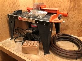 Craftsman Router