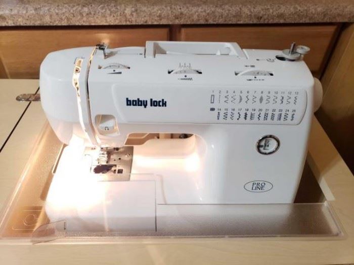 Baby Lock Pro Line Sewing Machine Model BL6800/6300 with Horn Model 2136 Sewing Cabinet
