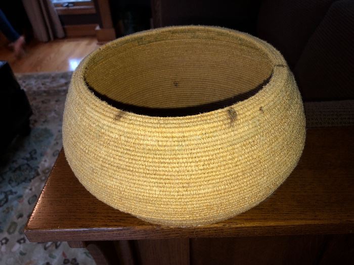 Authentic Native American hand woven basket, Navajo
