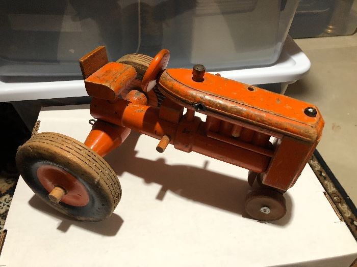 Peter Mar wood toy tractor Allis Chalmers