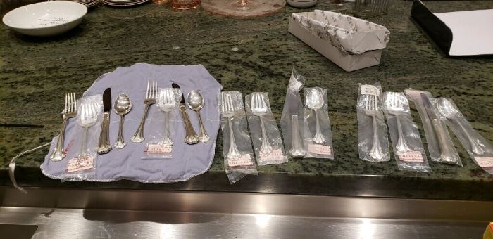16 pcs REED & BARTON Sterling Silver English Chippendale flatware (most are still in sealed packages)