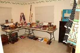 Knick Knacks