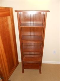 We have 3 of these small shelf units
