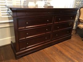 Ethan Allen Helmsley Double Dresser