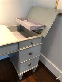 Frontgate Alessandra Ultimate Vanity Table