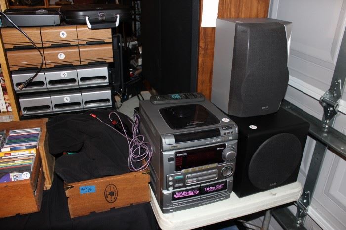 STORAGE CASES FOR CASSETTES, SPEAKERS