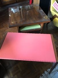 Mid century table with three nesting folding tray/tables