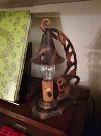 Delightful antique lamp with hanging shade