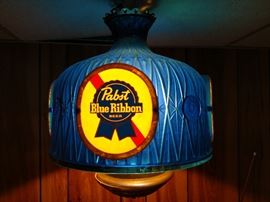 Working vintage Pabst Blue Ribbon Beer hanging light fixture 