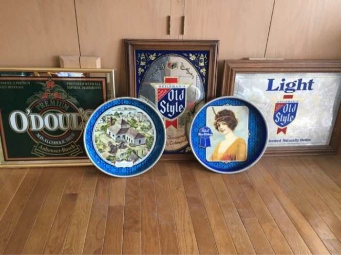 Beer signs and trays        https://ctbids.com/#!/description/share/74560