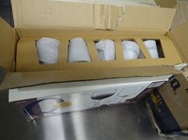 Saki serving set with 5 cups and 1 platter 2, wi ...