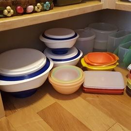 TONS of high end kitchen storage