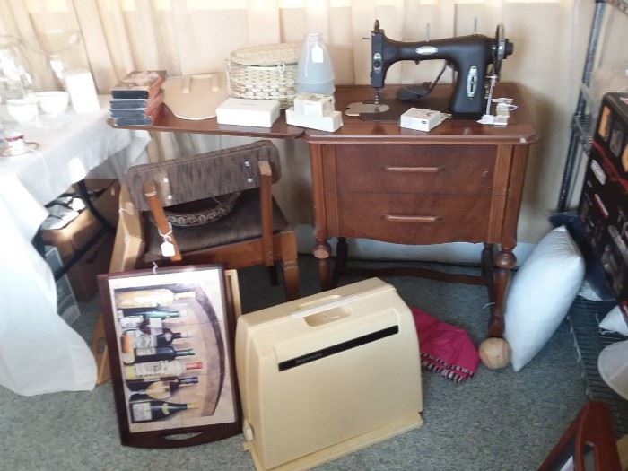 VINTAGE  SEWING MACHINE BY "WHITE"