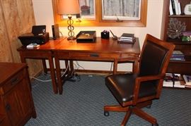 Why not set yourself up with a new professional looking office!