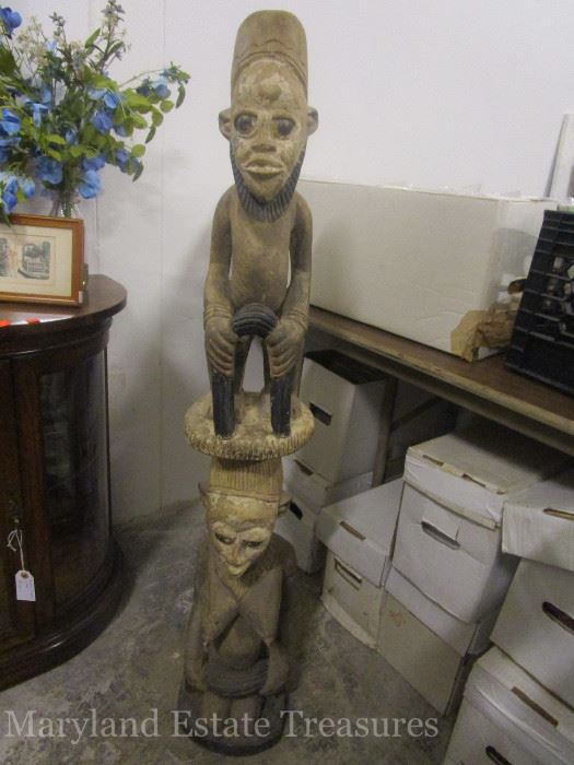 African art statue/totem