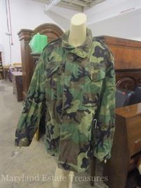 U.S. Army men's Battle Dress Uniform (BDU) jacket
