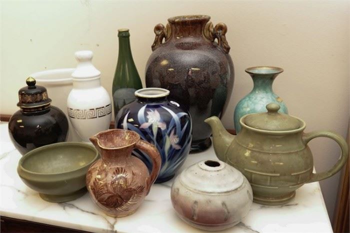 26. Lot of Decorative Glass Pottery Objects