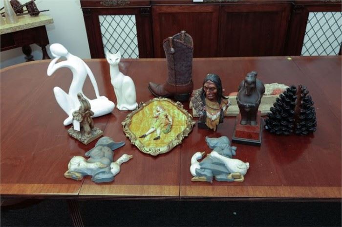 33. Group Lot of Decorative Objects