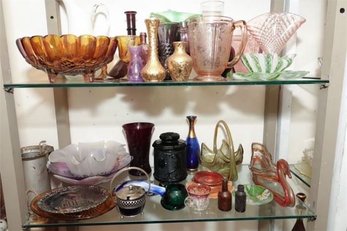 46. Miscellaneous Lot of Decorative Glass Items