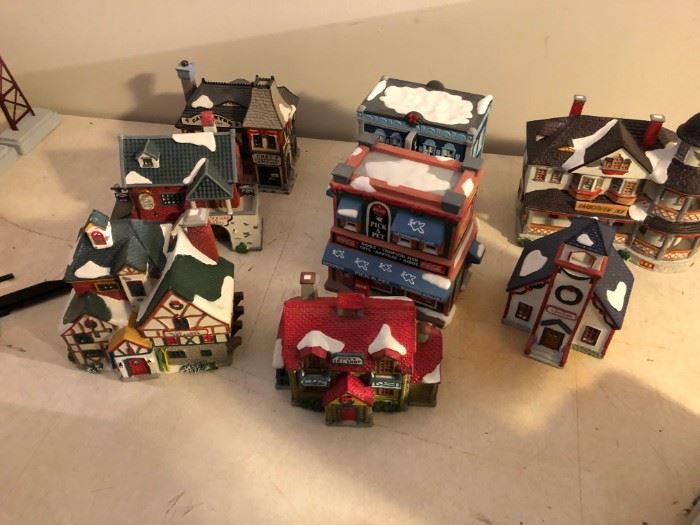 christmas toy houses