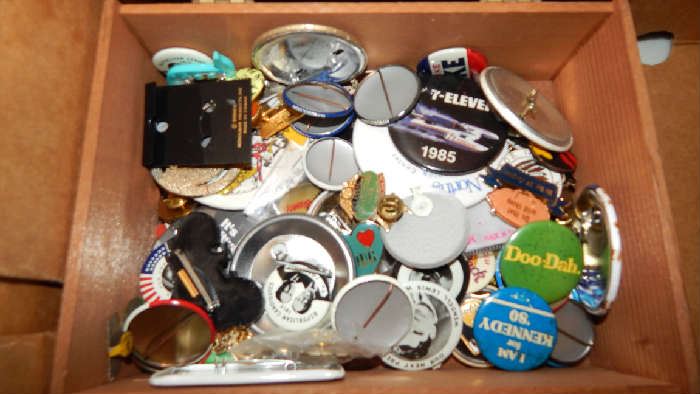 BUTTON COLLECTION