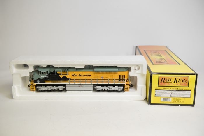 Rail King by MTH Electric Train Company SD70ACe Diesel Engine