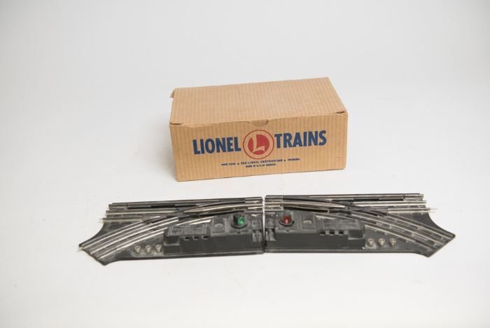 Lionel Train Tracks
