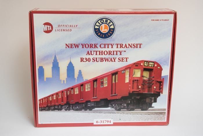 Lionel MTA Officially Licensed New York City Transit Authority R30 Subway Set