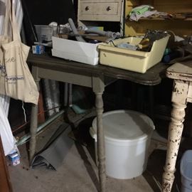 small drop leaf kitchen table