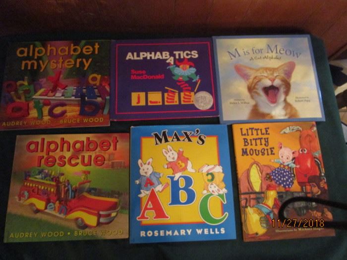 Children's books....like new.  Excellent condition.  Great for holiday gift giving.
