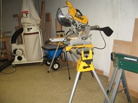 DEWITT - Dual Bevel Sliding - 12" - 15 AMP - Compound Miter Saw w/Stand - Model DWS780
