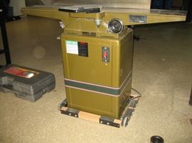 Powermatic - 6" Jointer - w/Delta Stand - Model 054