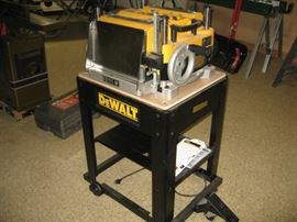 DEWALT - Planer - 13" Thickness - w/Stand - Model DW735