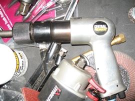 Central Pneumatic - Air Drill