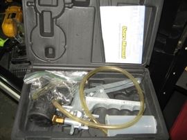 Mityvac - Vacuum Pump Kit - Model 04000