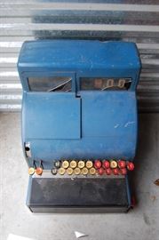 Old cash register 
