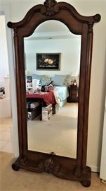 Absolutely magnificient 7 ft tall mirror