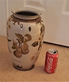 Large vase coke can for scale